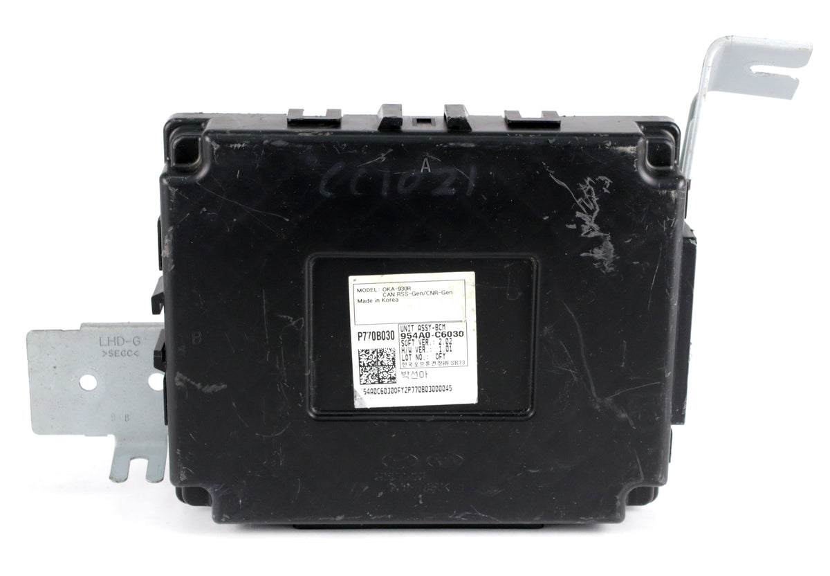 2020 Kia Sorento Center Dash Electronic Chassis Control Module Model 9 ...