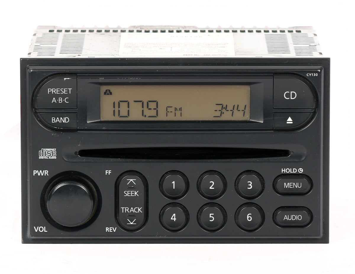 20022004 Nissan Xterra AM FM Radio CD Player 281857Z800 Face CY130