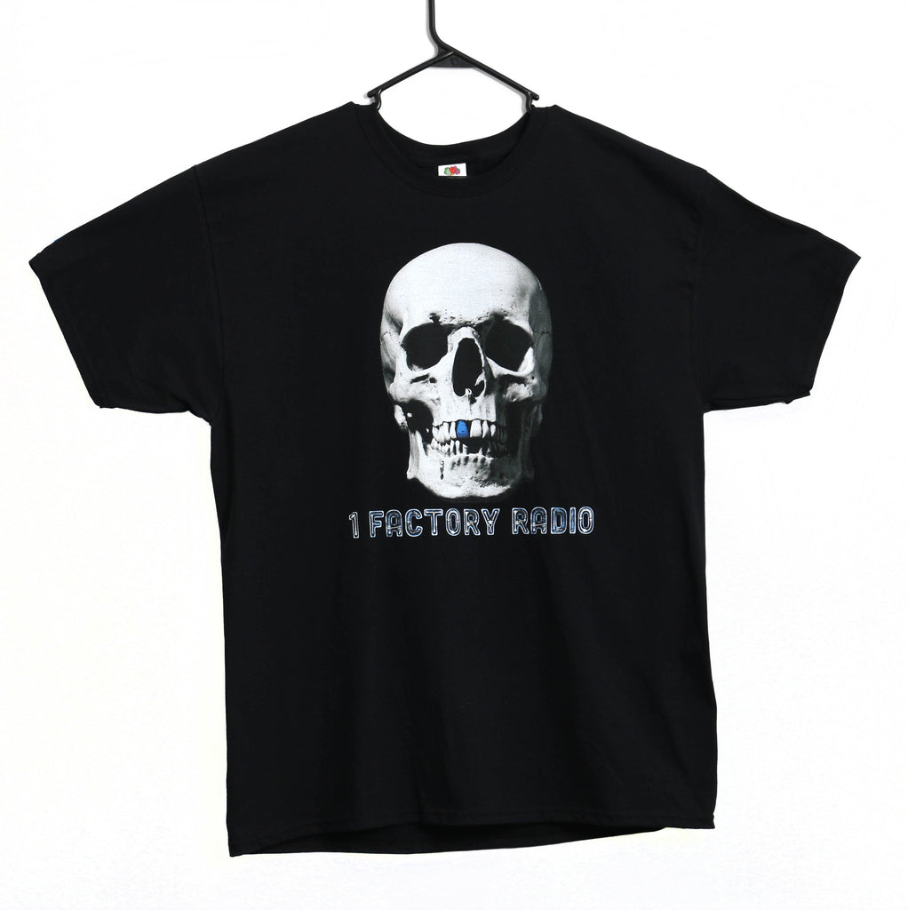 1 Factory Radio Bluetooth Skull T-Shirt Black Fruit of the Loom 100% Cotton