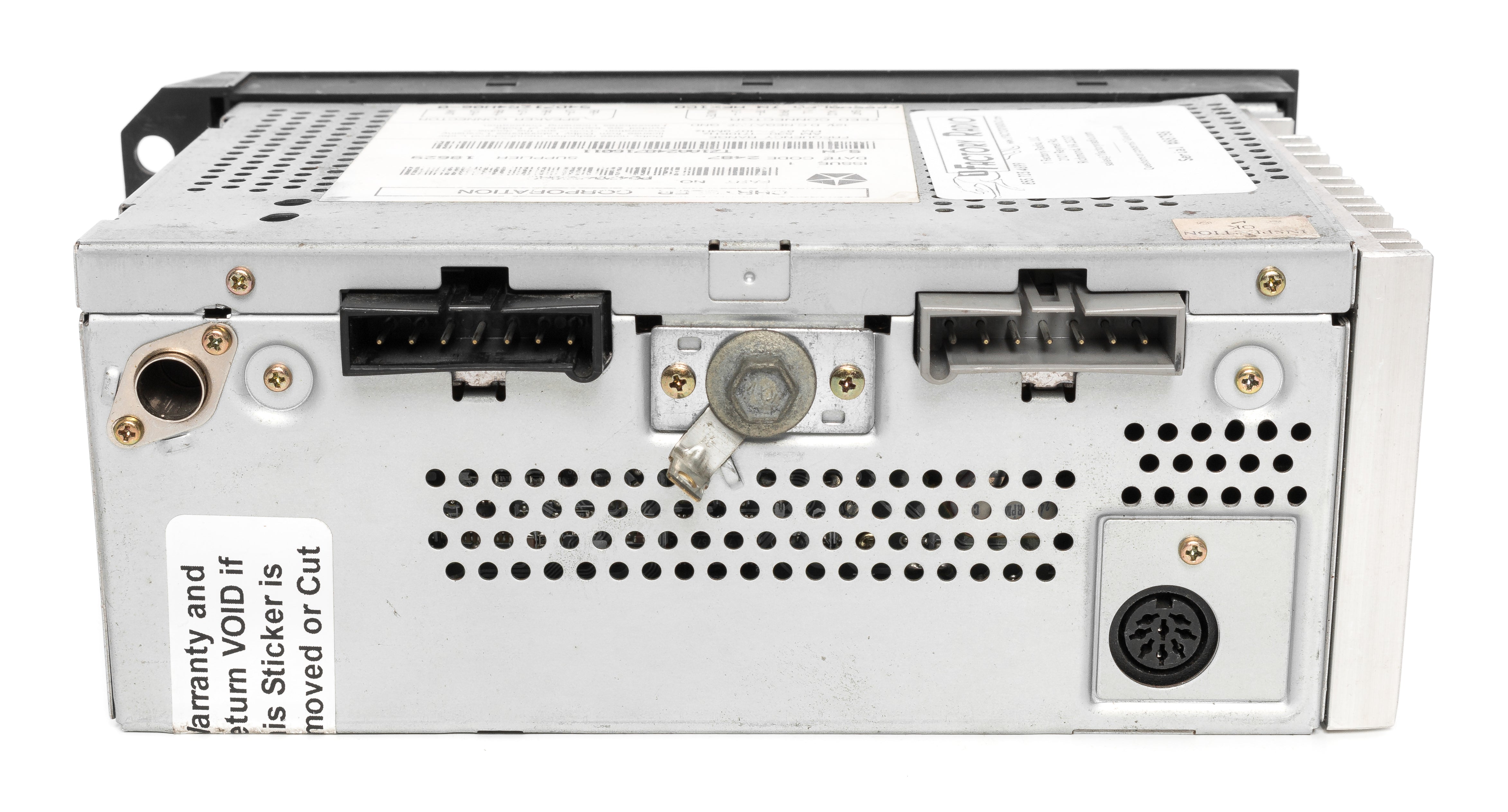 95-00 Chrysler Plymouth Dodge Radio AMFM Cassette Player w