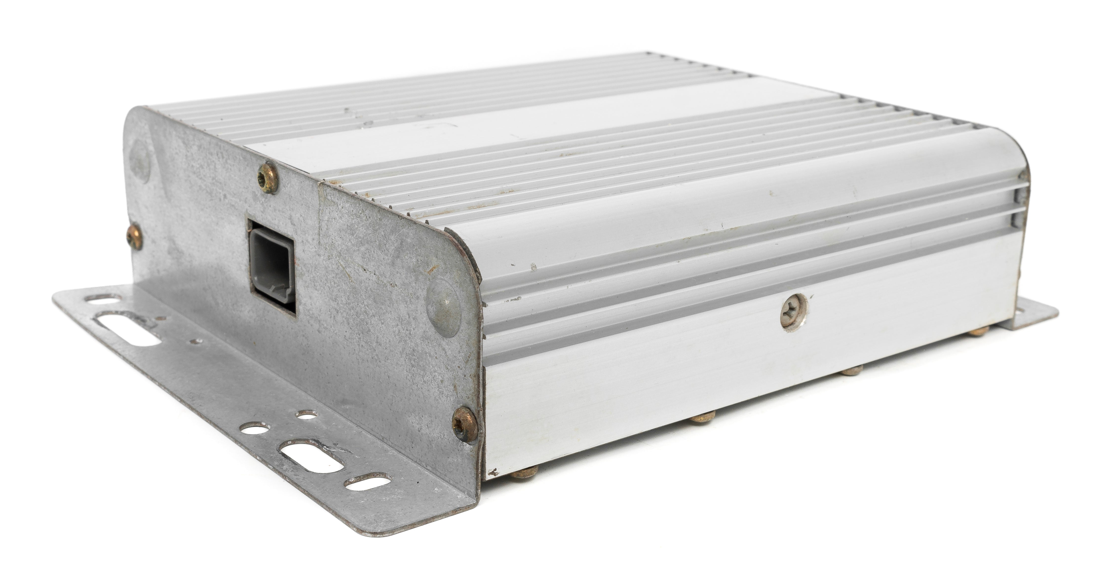 1999-2002 Ford Lincoln OEM Original Subwoofer Amplifier XF3F