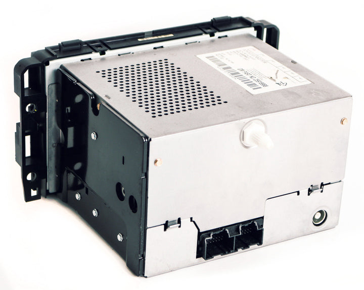 GMC Chevrolet 07-13 Truck Van AM FM Radio UM7 - GM 25918998