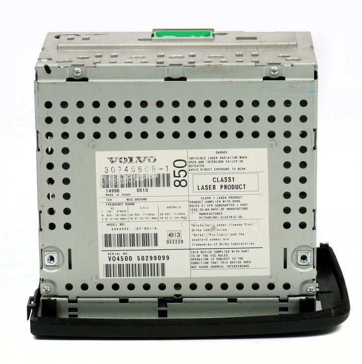 05-09 Volvo 60 70 Series Face ID HU-850 AM FM 6 Disc CD Player