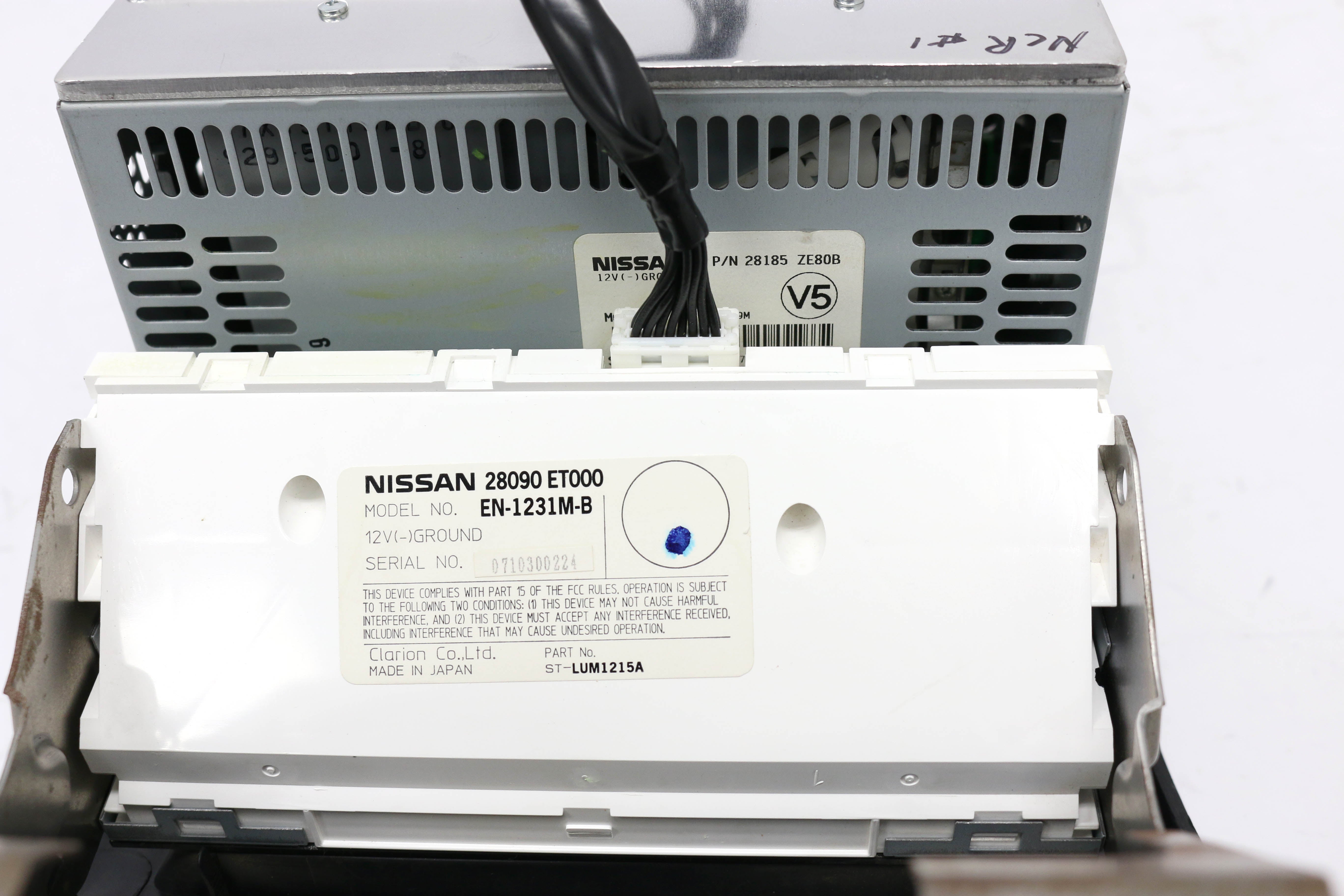 2007-2008 Nissan Radio AM FM CD Factory Aux w Display Screen