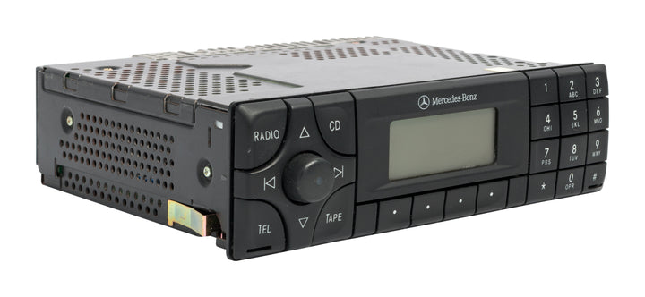 カーオーディオ Mercedes-Benz CD Radio A 208 820 02 86 638-57464-NOA4-3-09012020_360x