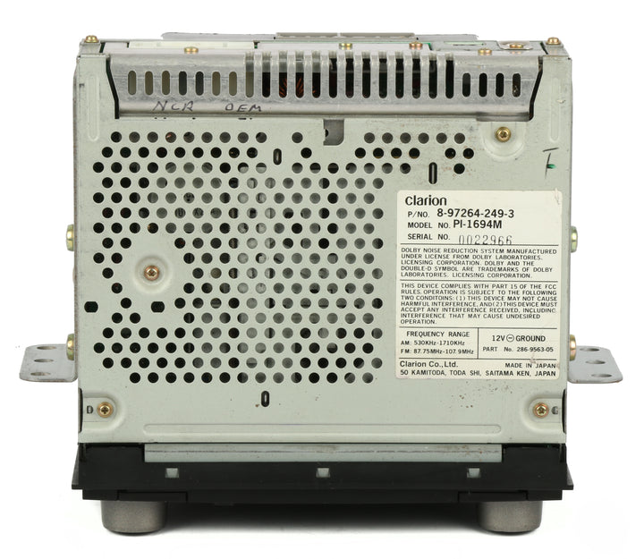 2004 Isuzu Axiom AM FM Cassette Climate Control & Suspension