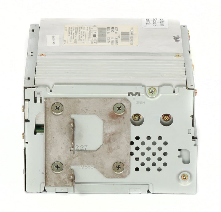 2004-2005 Nissan Titan Bose Radio AM FM 6 Disc CD Player