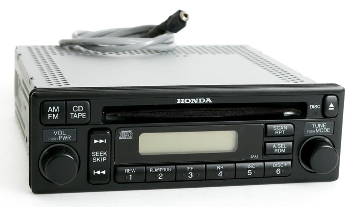 Honda Accord 01-02 Radio AM FM CD Aux Input w Code 39100-S84-A410