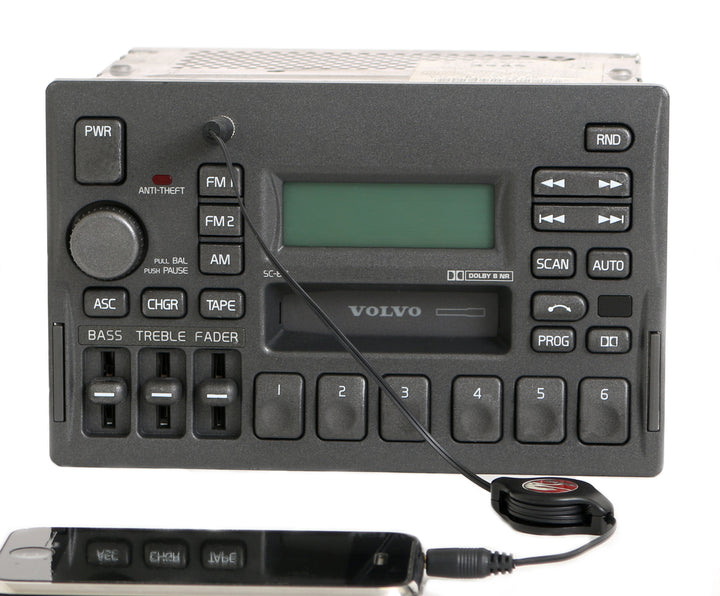 1996-04 Volvo 40 70 Series Radio AM FM CS Player Aux Input 3533741