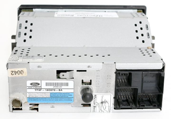 1999-2002 Lincoln Continental AM FM Cassette w Aux Input CD Ctrls